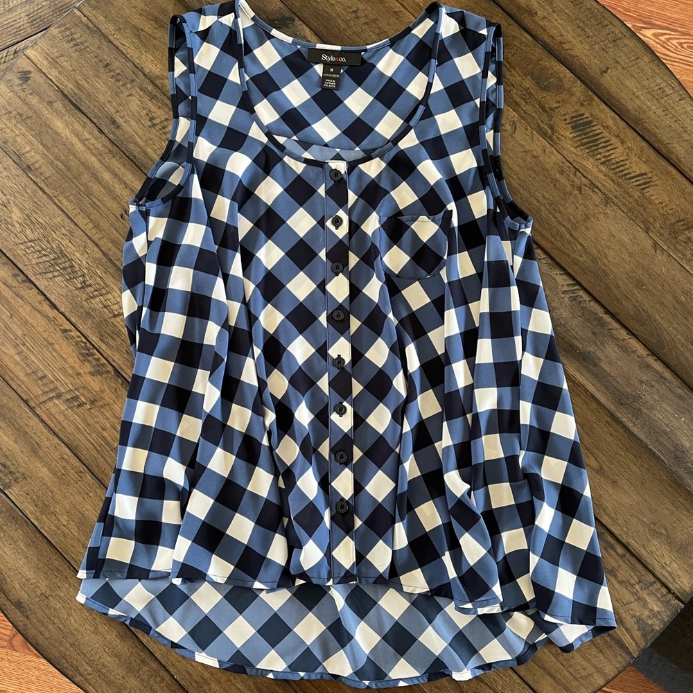 Checkered Swing Tank